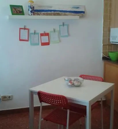 Primera Linea De Playa. Appartamento Dénia